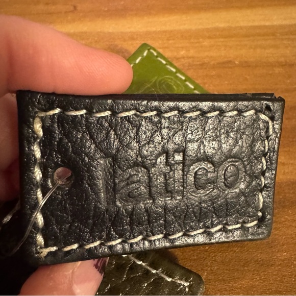 6 Latico Leather Hang tags - Picture 4 of 12